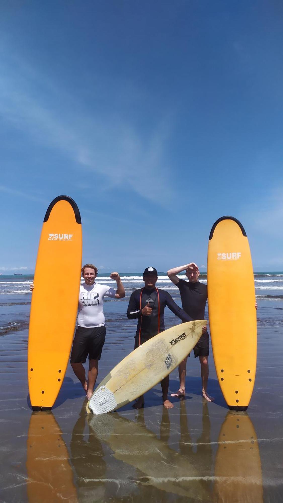 Air Manis Secret Surfcamp Apartment Taluk Batung Exterior photo